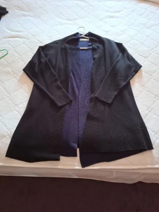 Chaquetas amplias negra y azul talla única