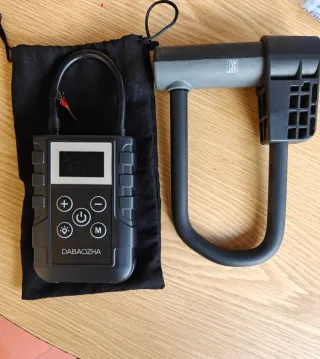 Bomba aire y candado U bicicleta