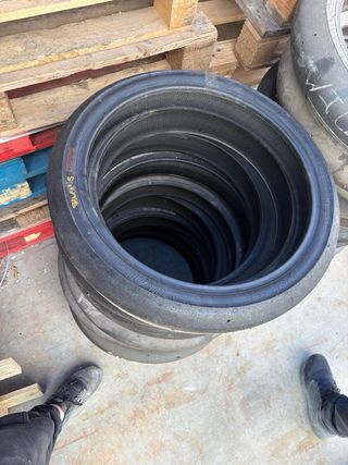 Juego Ruedas Carreras