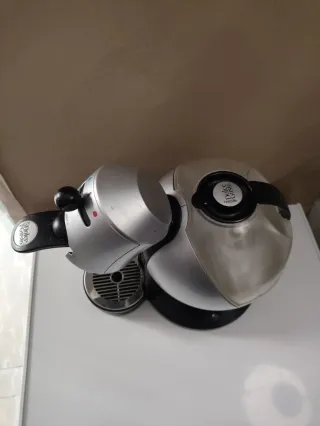 Cafetera Krups Dolce Gusto