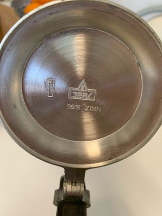 Jarra cerveza alemana con tapa