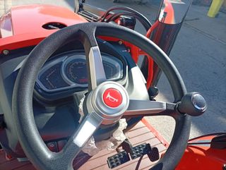 Tractor Rhinoceros T2040