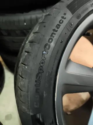 Llantas Audi Originales 18 con Neumáticos