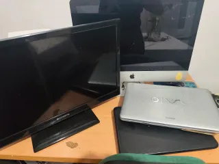 Pacchetto Elettronica: iMac, TV Portatile Sony, Toshiba