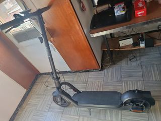 Navee Patinete Eléctrico