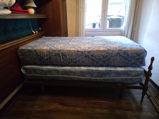 Somier metálico con láminas gruesas de madera