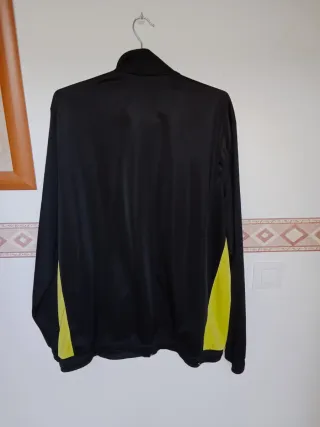 Chaqueta Puma Talla XXL Negra y Amarilla