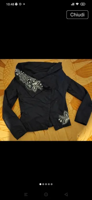 Giacchino nero con decoro