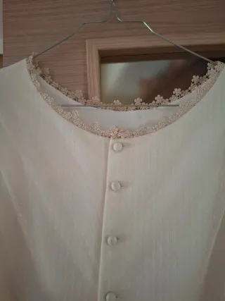 Traje de Comunión Blanco con Flores