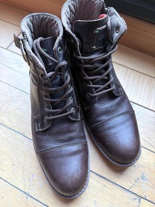 Botas de piel marrón poco uso
