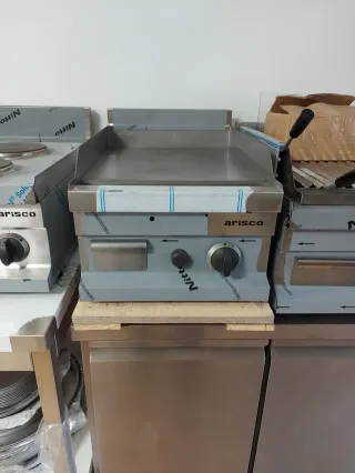 PIASTRA A GAS DA TAVOLO NUOVA