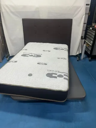 Base tapizada + Colchón 120x190