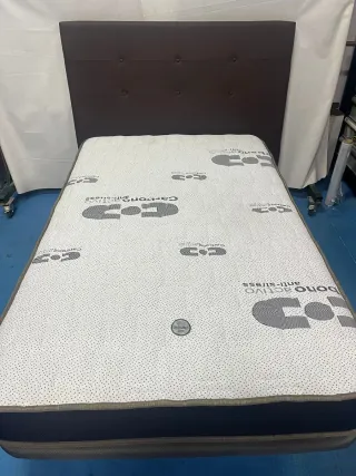 Base tapizada + Colchón 120x190