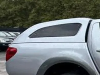 Mitsubishi L 200 2006