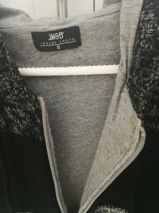 Sudadera con capucha de lana