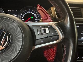 VOLKSWAGEN Golf GTI Performance 2.0 TSI 230cv