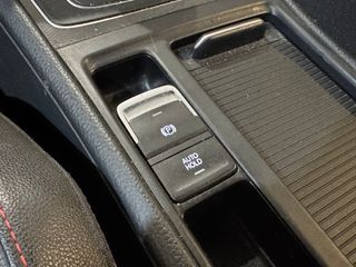 VOLKSWAGEN Golf GTI Performance 2.0 TSI 230cv