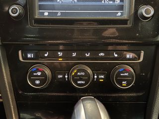 VOLKSWAGEN Golf GTI Performance 2.0 TSI 230cv