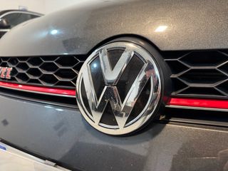 VOLKSWAGEN Golf GTI Performance 2.0 TSI 230cv