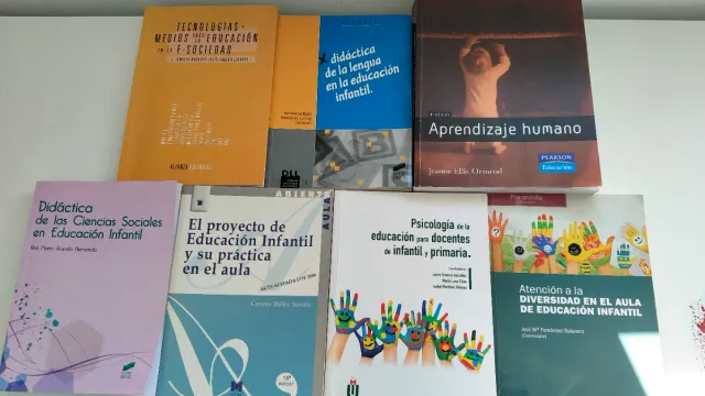 Libros de texto Grado Magisterio Infantil. Udima