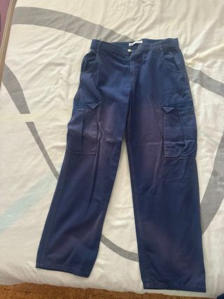 Pantalones cargo Zara azules