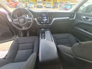 Volvo XC60 2021 B4D AWD 197CV MOMENTUM