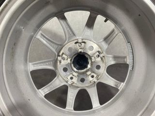 Llantas BMW Serie 3 G20 16" Originales