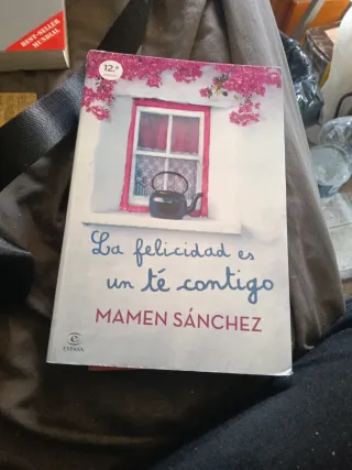 La felicidad es un té contigo