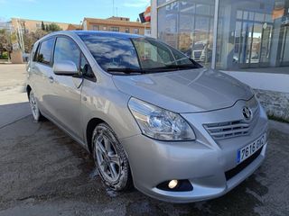 Toyota Verso 2010 7 plaza