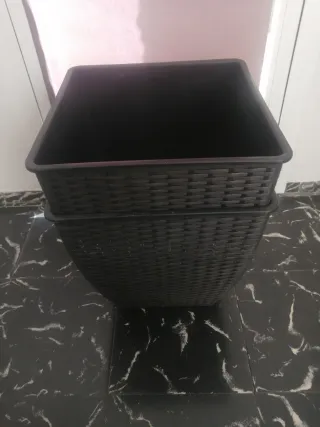 2 Macetas jardinera plástica negra