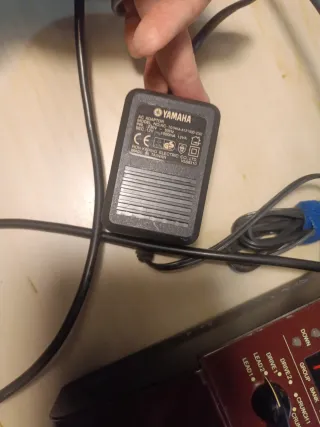 Yamaha DG Stomp. Previo multiefectos