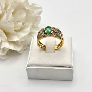 Anillo Oro 18kt con Esmeralda y Diamantes