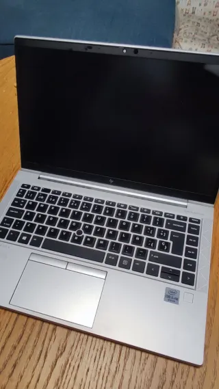 HP Elitebook 840 G7 Plata