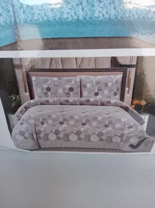 Lenzuola matrimoniali coral grigie