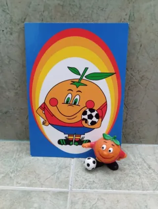 Naranjito pack: Figura de 1981 + Postal