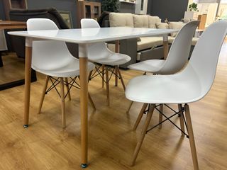Mesa Nórdica Blanca + 4 Sillas