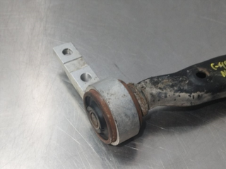 BRAZO SUSPENSION INFERIOR DELANTERO DERECHO NISSA