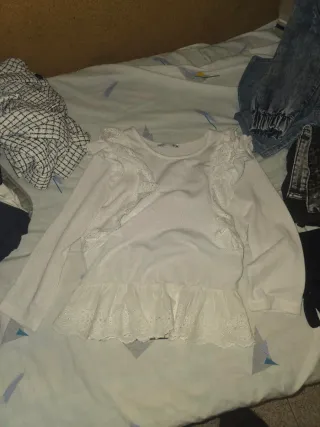 Lote de ropa para chica