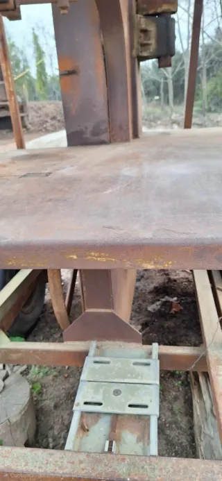 Sierra cinta con astilladora para leña