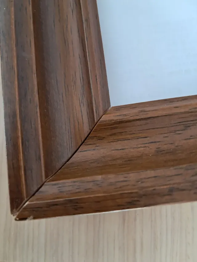 Marco de madera sin cristal