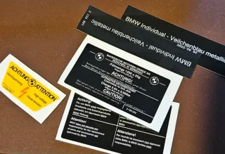 Kit Adhesivos Vano Motor BMW E36.