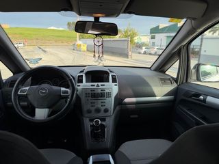 Opel Zafira 2010