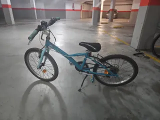 Bicicleta infantil azul Btwin