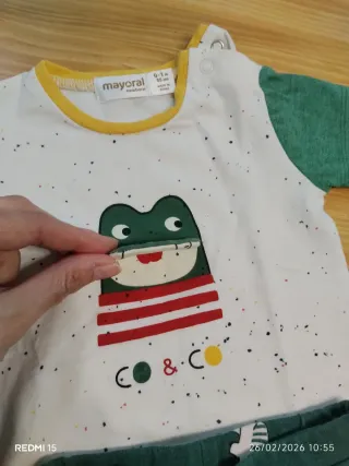 Conjunto camiseta y pantalón corto bebé