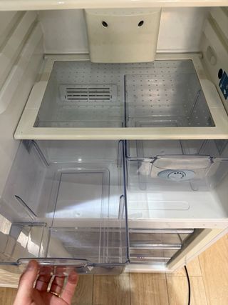 Nevera combi Bluesky 1,85m – Funciona Gran Capacid