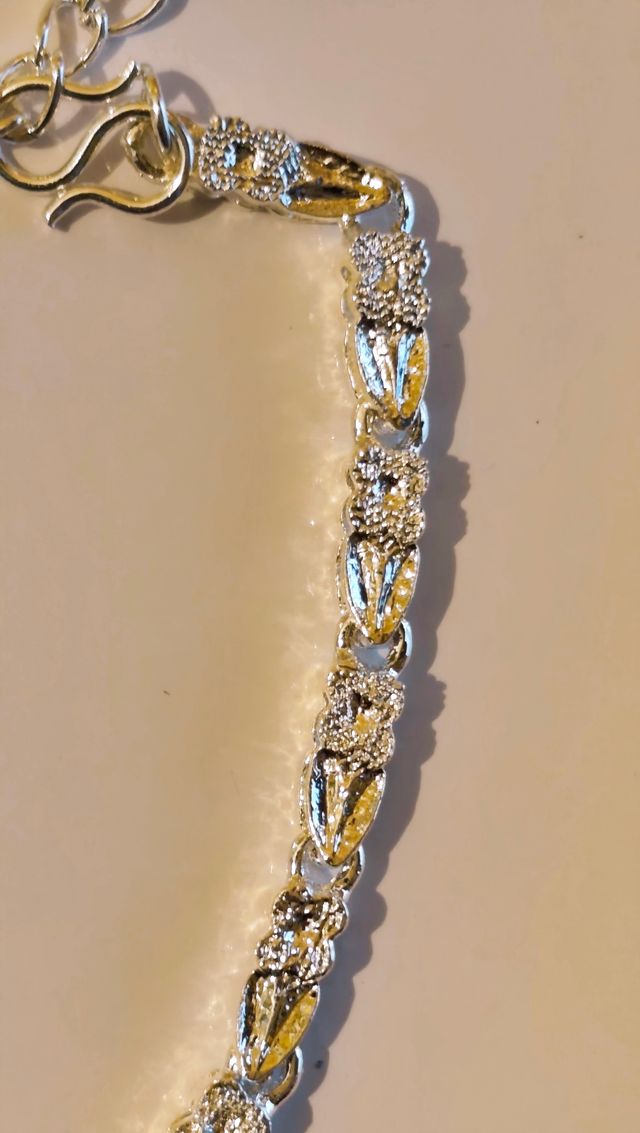 Pulsera de plata con eslabones