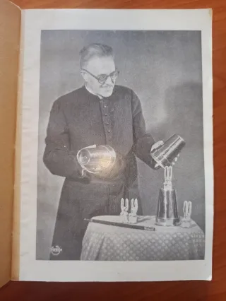Libro Trucos de Magia Wenceslao Ciuró 1957