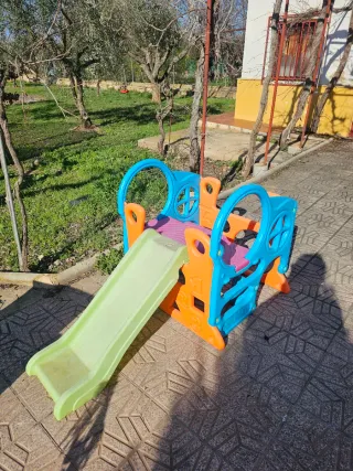 Tobogán y trepador Feber