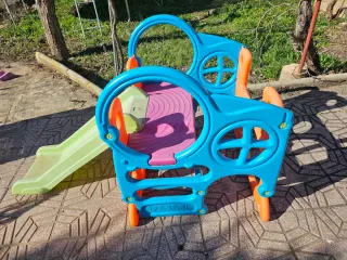 Tobogán y trepador Feber