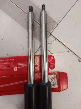 Pareja Amortiguadores KYB Citroen Saxo VTS